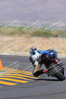 media/Oct-09-2022-SoCal Trackdays (Sun) [[95640aeeb6]]/Turn 14 Backside (1125am)/